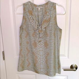 Banana Republic Silk ruffle front animal print sleeveless blouse size small